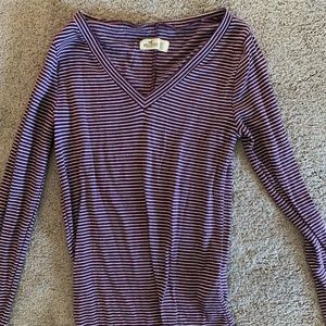 Hollister Size XS Red Stripe Long Sleeve V-Neck